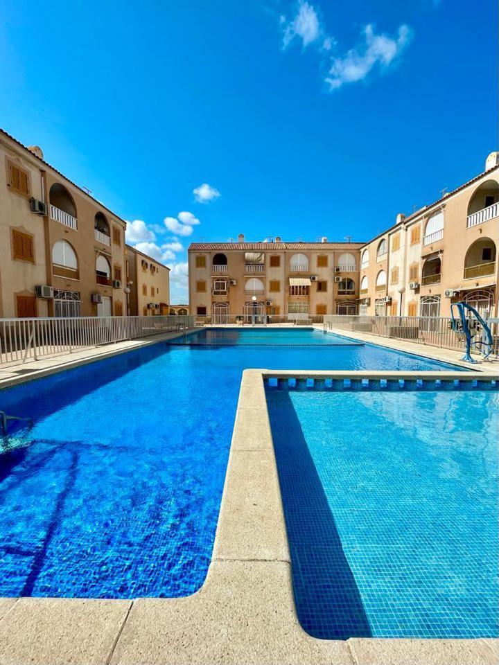 Sunshine Apartment Torrevieja Exteriör bild